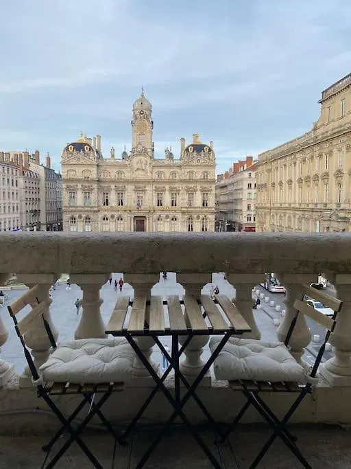 Grand Balcon Place Des Terreaux Lyon